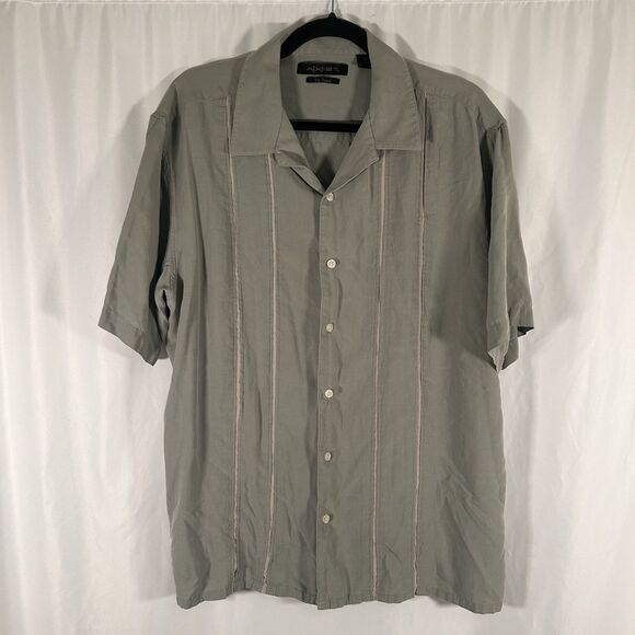 Axist Silk Touch Shirt Men's XL Green Short Sleeve Button Up Lightweight - Picture 1 of 6